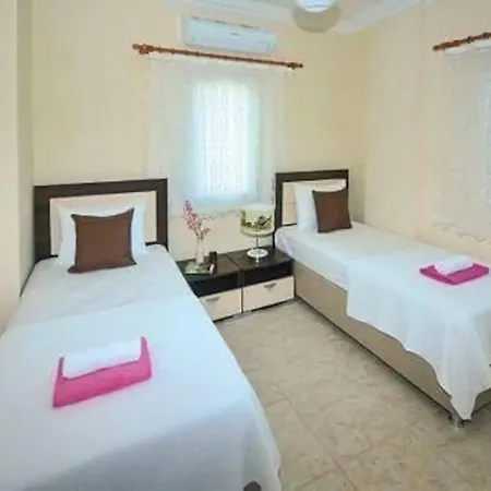 Santa Mareen Villa Villa *